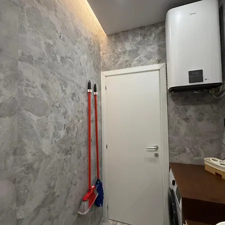 Golem, Durres Beachside Family Appartement *
